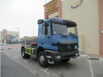 Camión MERCEDES-BENZ Actros 1840