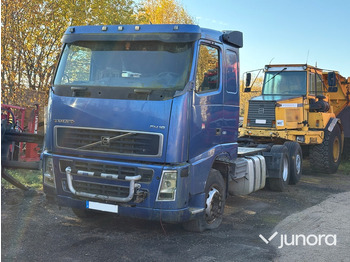 Cabeza tractora VOLVO FH16