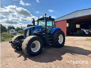 Tractor NEW HOLLAND T8040