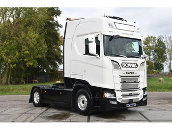 Cabeza tractora SCANIA S 500