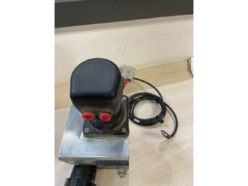 Cosechadora Dewulf CP 42 Trailed SC Compact: foto 2 Cosechadora Dewulf CP 42 Trailed SC Compact: foto 2