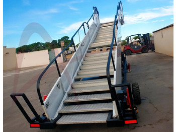 Escalera de pasajeros EDGHILL 480-1: foto 4 Escalera de pasajeros EDGHILL 480-1: foto 4