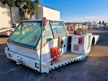 Remolcador de aviones JBT