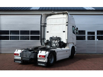 Cabeza tractora Scania R520 V8 RETARDER/ DIFF LOCK/ PARK AIRCO/ 2X TANK: foto 4