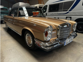 Coche MERCEDES-BENZ
