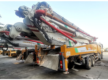 Bomba de hormigón XCMG Official HB62V Second Hand Concrete Pump Truck 62m Truck-mounted Concrete Pump Price: foto 4