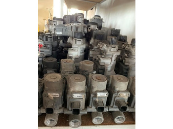 Válvula de freno para Camión WABCO 1867002 DAF XF 106 truck: foto 4 Válvula de freno para Camión WABCO 1867002 DAF XF 106 truck: foto 4