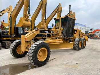 Grader CATERPILLAR 140H