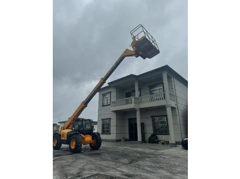 Manipulador telescópico JCB