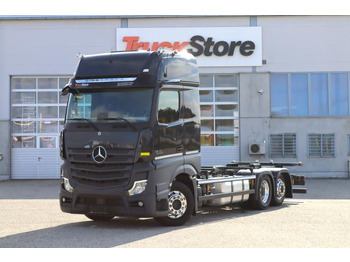 Camión portacontenedore/ Intercambiable MERCEDES-BENZ Actros 2553