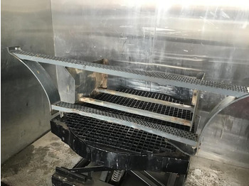 Cabina e interior LIEBHERR