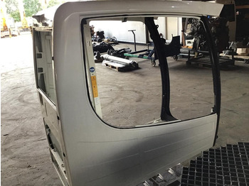 Cabina e interior LIEBHERR