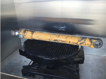 Cilindro hidráulico LIEBHERR