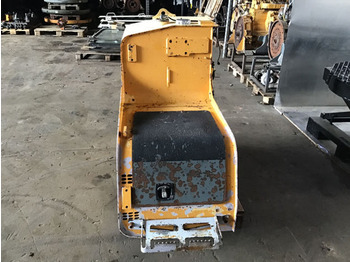 Depósito de combustible Liebherr Fuel Tank: foto 2