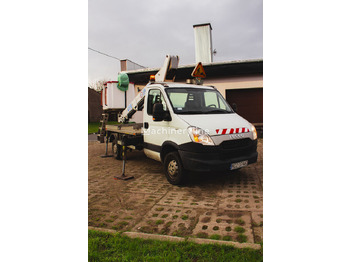 Camión con plataforma elevadora IVECO 35S13 Podnośnik koszowy IVECO 35S13 16m: foto 1