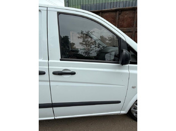 Puerta y piezas MERCEDES-BENZ Vito