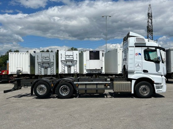 Camión portacontenedore/ Intercambiable Mercedes-Benz Actros 2545 6x2 BDF E6, Retarder, Alufelgen: foto 4 Camión portacontenedore/ Intercambiable Mercedes-Benz Actros 2545 6x2 BDF E6, Retarder, Alufelgen: foto 4