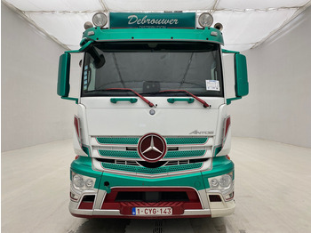 Camión caja cerrada Mercedes-Benz Antos 1832: foto 2