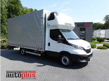 Furgoneta con lona IVECO Daily 35s18