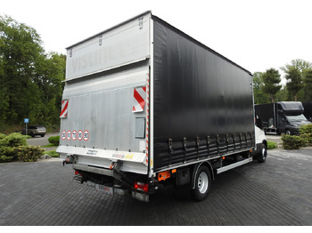 Leasing de IVECO DAILY 70C18 TARPAULIN LIFT 12 PALLETS WEBASTO CRUISE CONTROL TWIN WHEELS AIR CONDITIONING  180HP IVECO DAILY 70C18 TARPAULIN LIFT 12 PALLETS WEBASTO CRUISE CONTROL TWIN WHEELS AIR CONDITIONING  180HP: foto 3