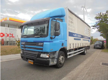 Camión caja cerrada DAF CF 65 220