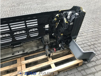 Parachoques para Camión Volvo FM4: foto 5 Parachoques para Camión Volvo FM4: foto 5