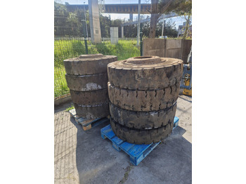 Rueda completa para Maquinaria de construcción RUEDAS MACIZAS 12.00R20: foto 4 Rueda completa para Maquinaria de construcción RUEDAS MACIZAS 12.00R20: foto 4