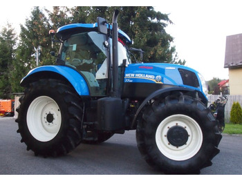 Tractor Ciągnik New Holland T7.185 2013 New Holland Autocommand i TUZ: foto 4 Tractor Ciągnik New Holland T7.185 2013 New Holland Autocommand i TUZ: foto 4