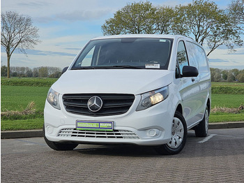 Furgoneta pequeña MERCEDES-BENZ Vito 114