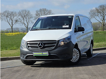 Furgoneta pequeña MERCEDES-BENZ Vito 114