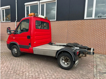 Cabeza tractora Iveco Daily 40 C18: foto 3