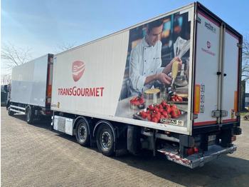 Camión frigorífico Volvo FM4-420 / COMPLETE COOL+FREEZE COMBI / CHEREAU / THROUGH-LOADING SYSTEM / 2XPLATFORM DHOLLANDIA / FREEZING LOCK / AUTOMATIC / EU: foto 3