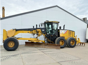 Grader CATERPILLAR 14