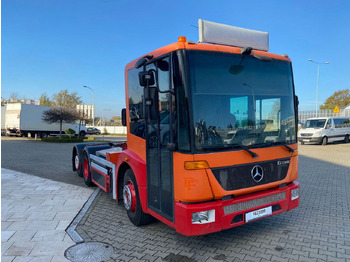 Camión chasis Mercedes-Benz Econic 2628 Eqonic 2628 - 1 Owner / LOW KM / Works Great: foto 5