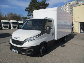 Furgoneta caja cerrada IVECO Daily 35c16