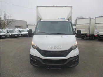 Furgoneta caja cerrada Iveco Daily 35C16: foto 2 Furgoneta caja cerrada Iveco Daily 35C16: foto 2