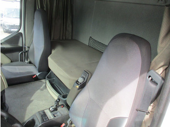 Camión frigorífico Renault Premium 460: foto 5