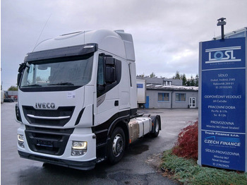 Cabeza tractora IVECO