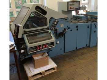 Plegadora de papel MBO