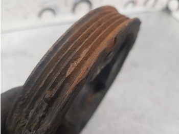 Motor y piezas para Tractor New Holland Case T6000, Maxxum T6070 Engine Crankshaft Pulley 2853546; 504046450: foto 5 Motor y piezas para Tractor New Holland Case T6000, Maxxum T6070 Engine Crankshaft Pulley 2853546; 504046450: foto 5