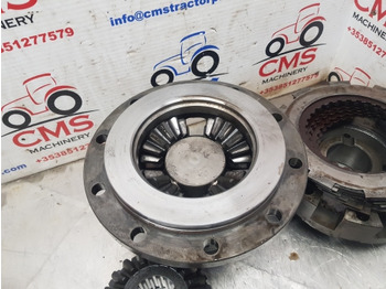 Eje posterior New Holland T7, T6000, Case Puma T6070 Rear Axle Differential Housing 5162542: foto 5