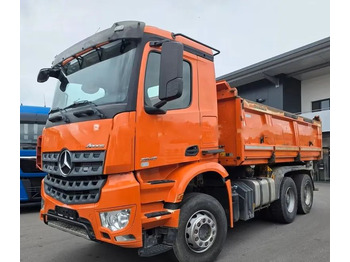 Camión volquete MERCEDES-BENZ Arocs 2645