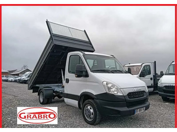 Furgoneta basculante IVECO Daily 35C15