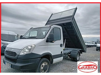 Furgoneta basculante IVECO Daily 35C15