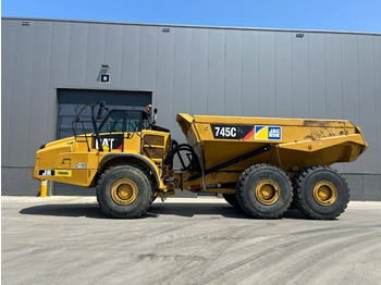 Dúmper articulado CATERPILLAR 745