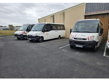 Minibús IRISBUS