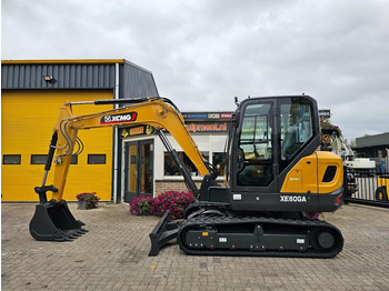Miniexcavadora XCMG XE60GA