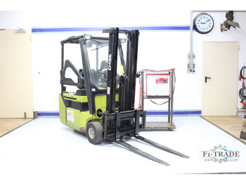 Carretilla elevadora eléctrica CLARK