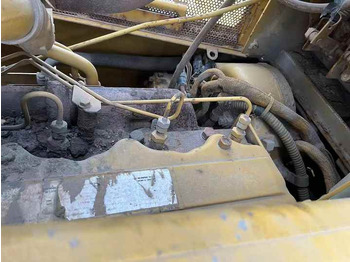 Bulldozer Original Japan Imported Caterpillar D7R Bulldozer Japan Original Cat D7G D7R D9n D8r Used Bulldozers: foto 3 Bulldozer Original Japan Imported Caterpillar D7R Bulldozer Japan Original Cat D7G D7R D9n D8r Used Bulldozers: foto 3