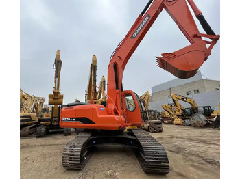 Excavadora de cadenas used original Korea Doosan 20 ton excavator with cheap price and  good condition DOOSAN Dx220LC-9e: foto 5 Excavadora de cadenas used original Korea Doosan 20 ton excavator with cheap price and  good condition DOOSAN Dx220LC-9e: foto 5